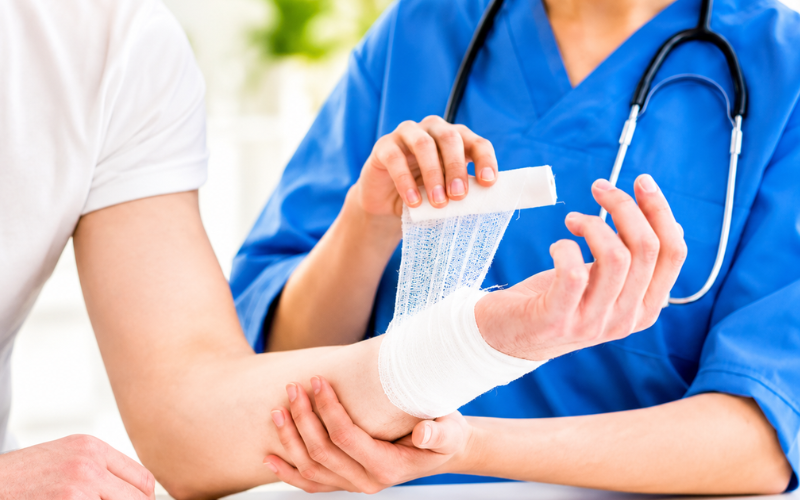 Advanced wound dressing treatment in a home healthcare setting